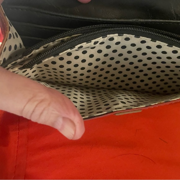 Ladies volcom Wallet - Picture 3 of 8